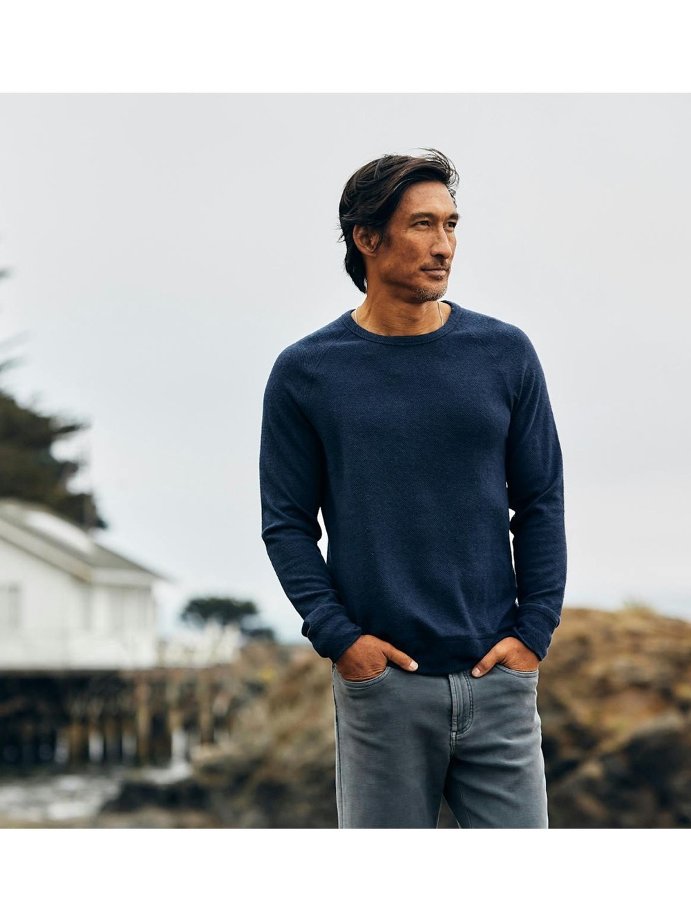 Faherty Legend Crew Neck Sweater Men’s Medium Navy Twill Knit - Picture 7 of 16